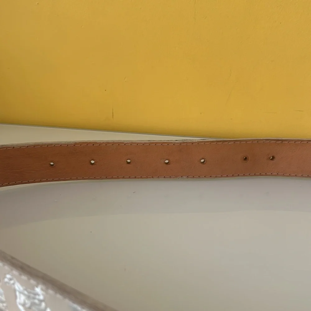 Handmade in Mexico Embroidered Cowboy Leather Western Belt Size 42-44
